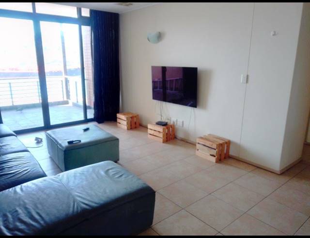 2 BEDROOM APARTMENT TO LET IN POINT WATERFRONT